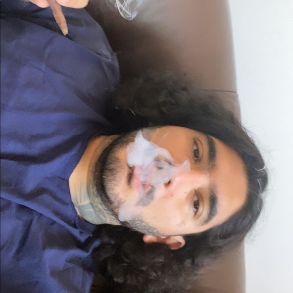 Meet your Posher, Emilio - Picture 4 of 4